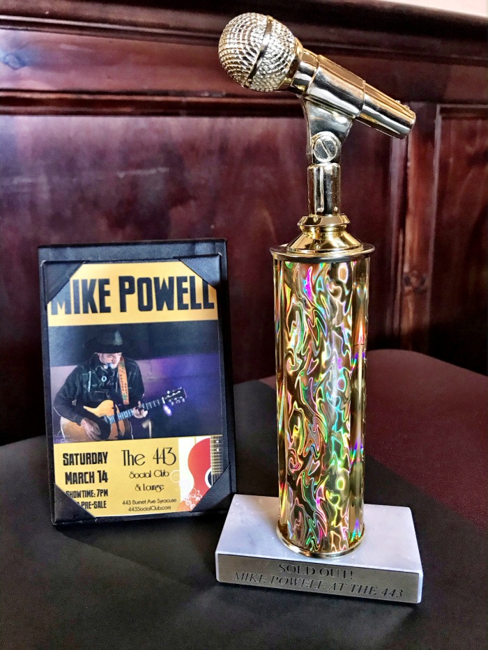 Mike Powell Golden Mic Award