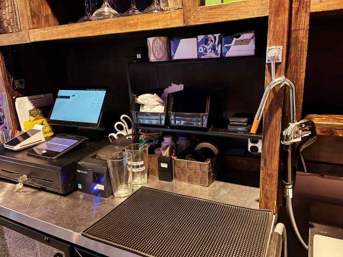 Bar POS station